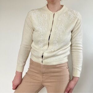 Cream Embroidered Cardigan Sweater - Women's Small